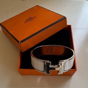 Hermès Silver and White Bracelet